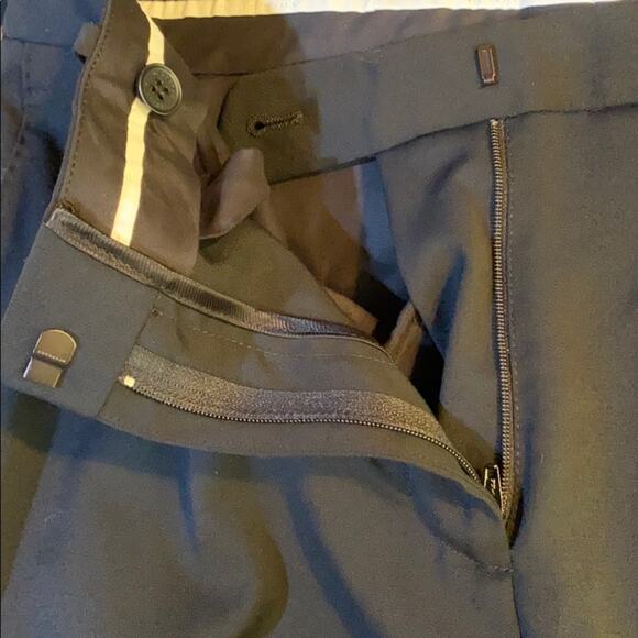 Burberry Black Uniform 100% Wool Slacks Size 8 NWT - Picture 9 of 12